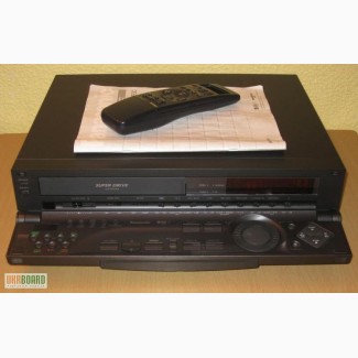 Продаю видеомагнитофон S-VHS/VHS Panasonic NV-HS1000EG