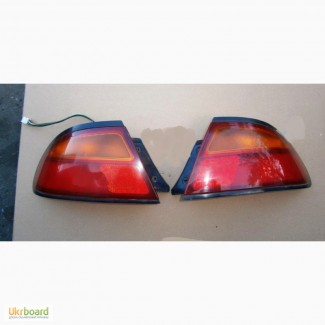 Задний фонарь Mazda 323 фонарь Мазда 323 с 95 по 98 год.