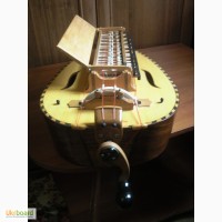 Продам народный музыкальный инструмент колесную лиру