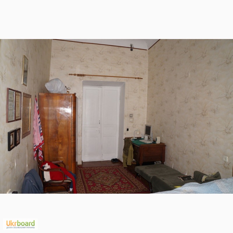 Фото 11. Продам 5-ти комнатную квартиру на Жуковского(под хостел/мини отель)