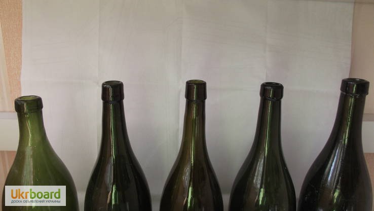 Фото 2. Старые виные бутылки