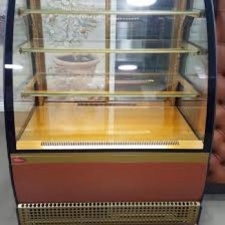 Продам кондитерскую холодильную витрину 1.3 метра (новая на гарантии)
