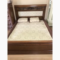 Деревянная двуспальная кровать Нино массив дуба