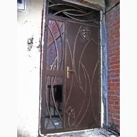 Замір, встановлення, реставрація та виробництво вхідних дверей