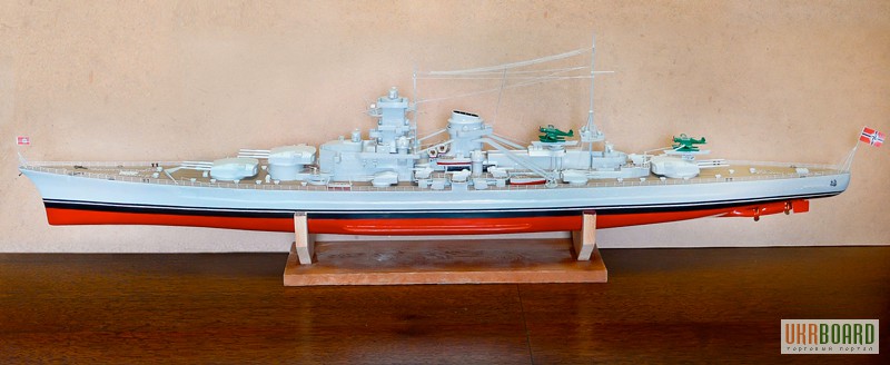 Стендовая модель ручной работы германского корабля линкора Scharnhorst