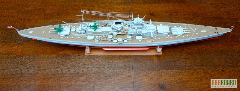 Фото 2. Стендовая модель ручной работы германского корабля линкора Scharnhorst