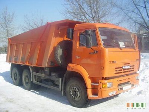 Вывоз снега в Киеве. Уборка снега