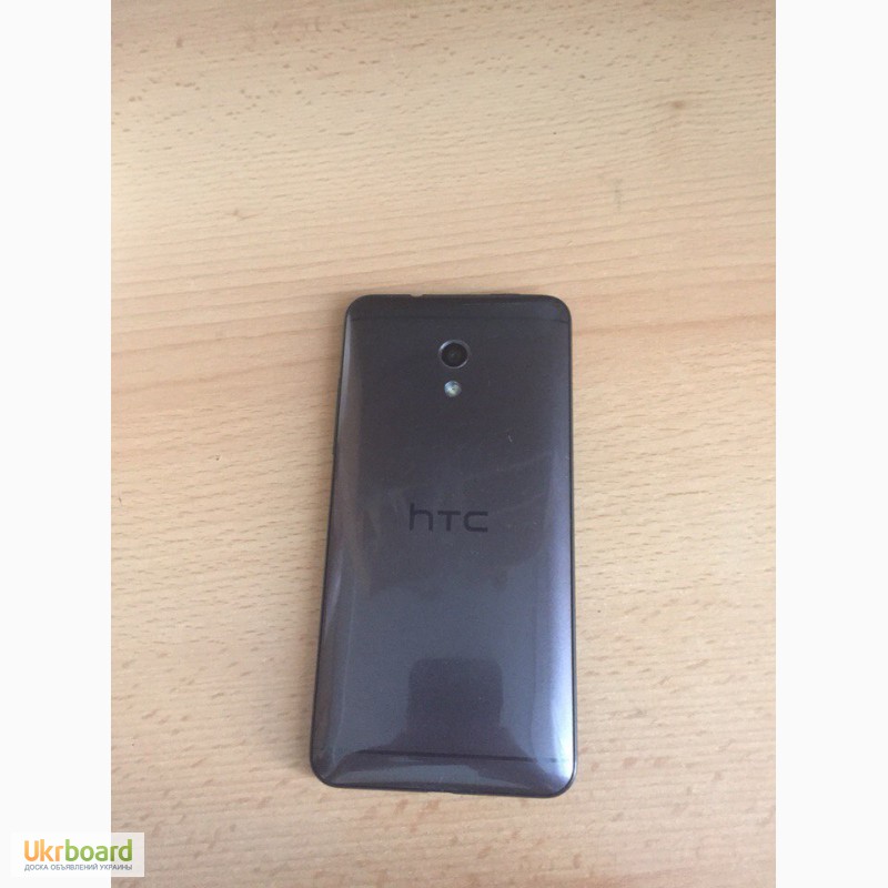 Фото 2. Продам HTC Desire 700 Dual Sim (торг)