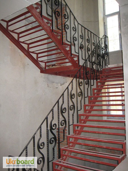 Фото 4. Изготовление металлических лестниц на заказ