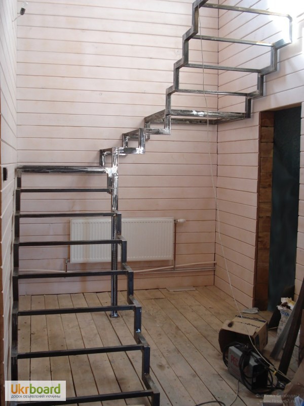Фото 6. Изготовление металлических лестниц на заказ