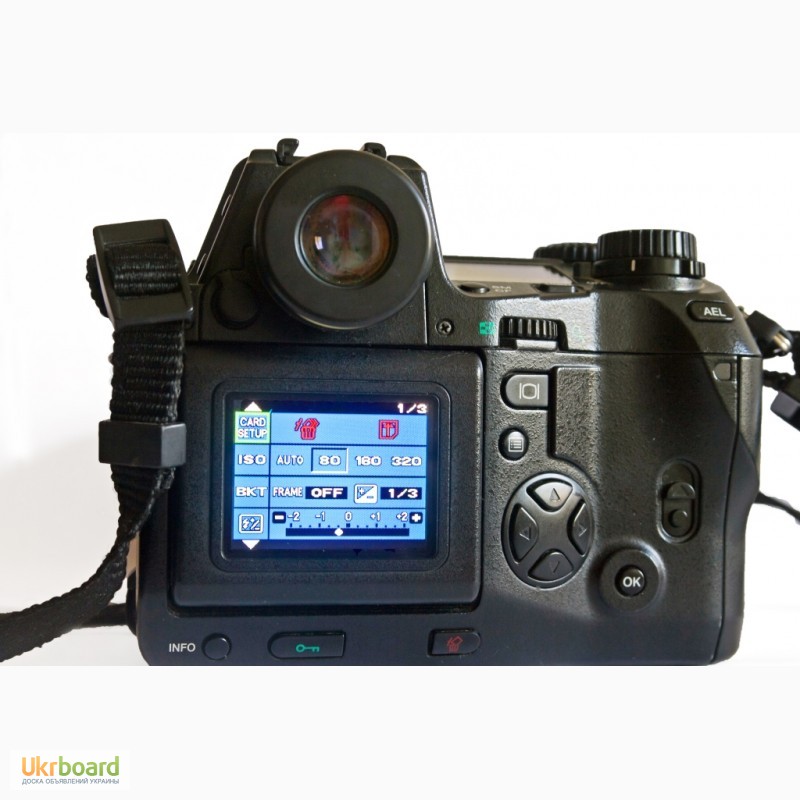 Фото 3. Цифровой зеркальный фотоаппарат «Olympus Е-20». Состояние идеальное, коробочный комплект