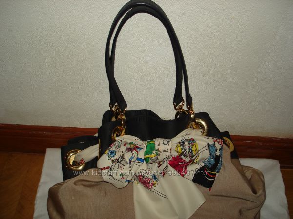 Фото 4. Яркая стильная сумка итальянского бренда Love Moschino, оригинал