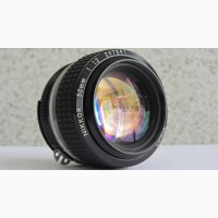 Продам МЕГАСВЕТОСИЛЬНЫЙ объектив Nikon NIKKOR 50mm f 1.2 AIS на Nikon.Новый