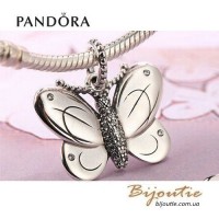 Pandora шарм-подвеска Бабочка 397933CZ