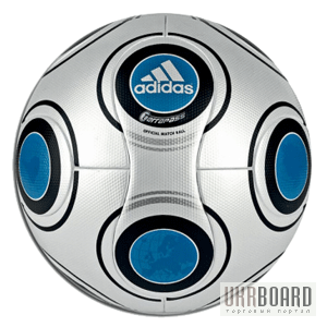 Фото 3. Официальный футбольный мяч Чемпионата - adidas “EUROPASS”.