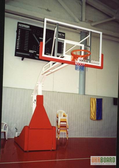 Фото 3. Баскетбольное оборудование