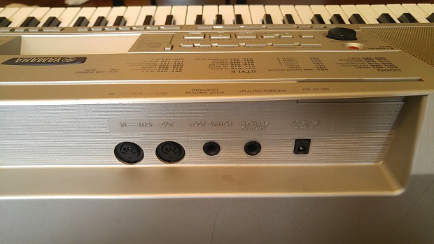 Фото 6. Yamaha Portable Grand DGX-300 – цифровое пианино-синтезатор НОВОЕ
