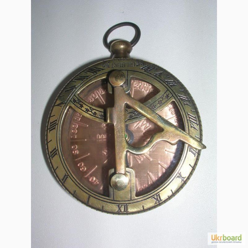 Фото 2. Карманный компас с солнечными часами Gilbert Sons