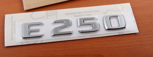 Надпись шильдик эмблема Mercedes E250 E-Class W212/ V212/ S212/ C207/ A207