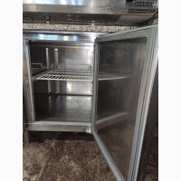 Комплект: Холодильный стол для пиццы Tefcold PT1300-I + Витрина для топпинга Tefcold VK33