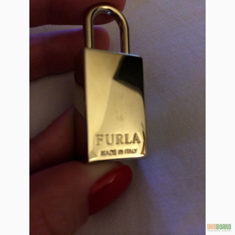 Фото 8. Замочек Furla Gold Logo Lock, оригинал