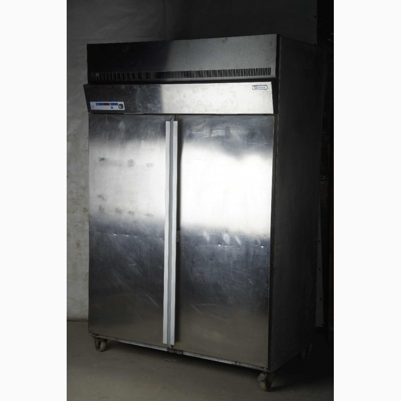 Фото 2. Холодильные шкафы больших объемов б/у