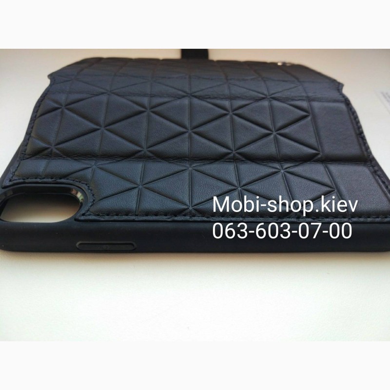 Фото 5. Кожаный чехол-книжка для iPhone X BMW Signature Embossed Hexagon Hard Leather, цвет черный