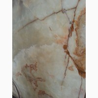 Оникс - светящийся натуральный камень в слябах и окантованных плитах