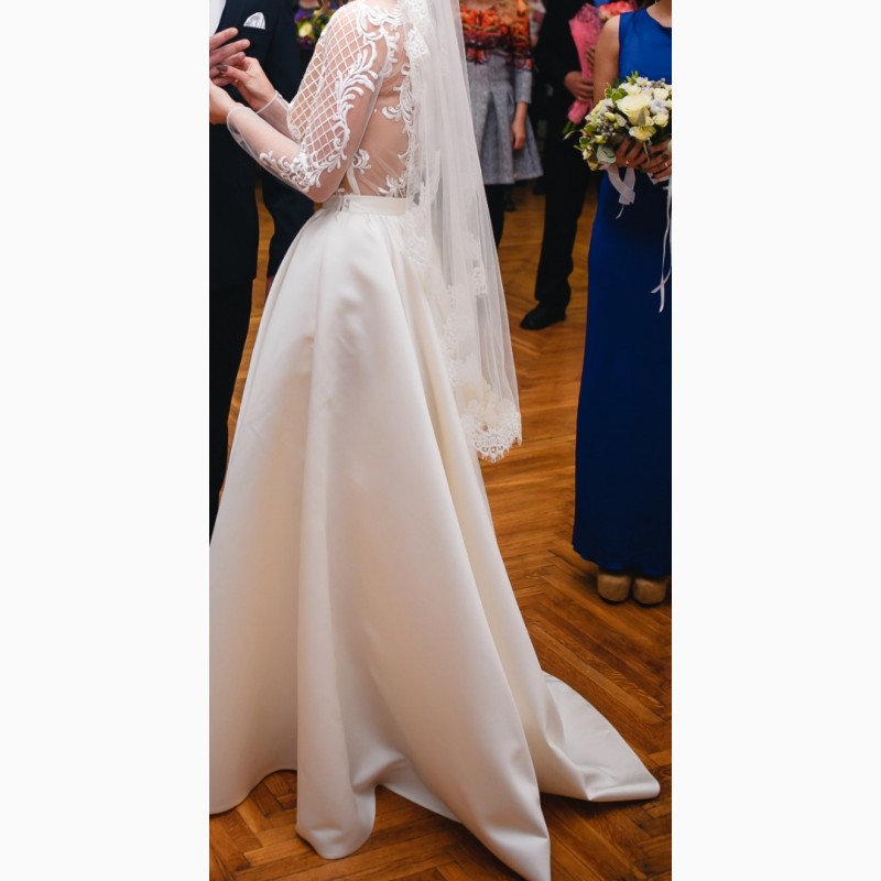 Фото 4. Свадебное платье