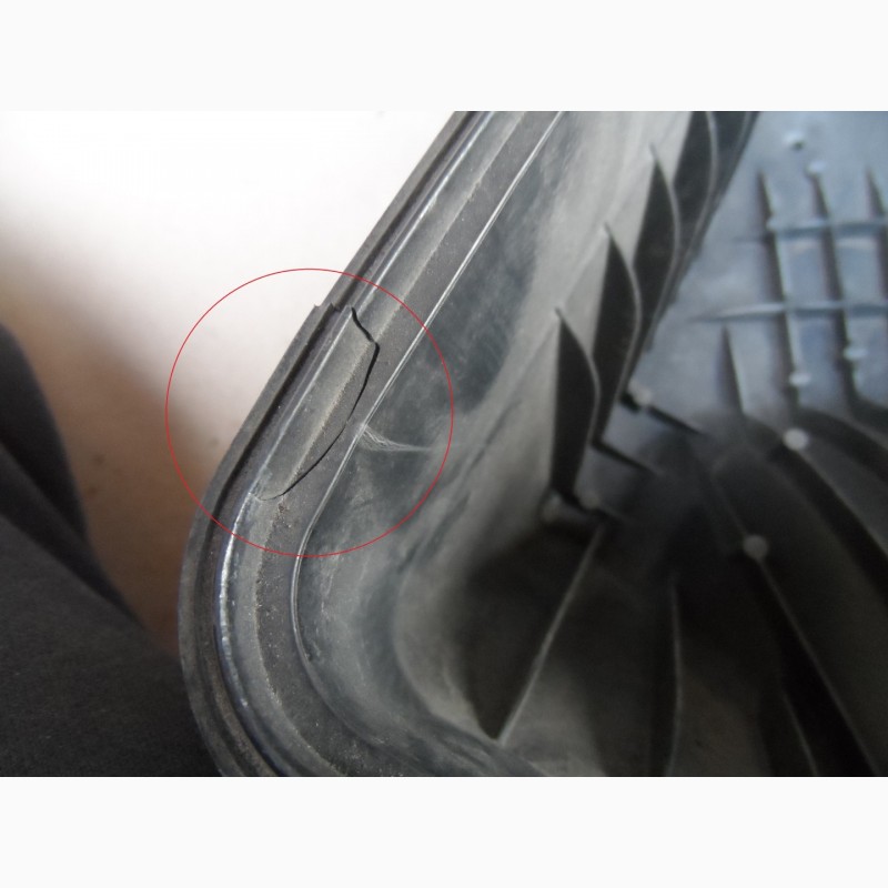 Фото 5. Корпус воздушного фильтра нижняя часть ДЕФЕКТЫ Lexus GS 2GRFSE 3GRFE 3GRFSE 1770031551