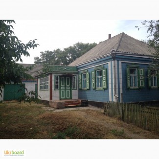 Продам дом в смт Драбов