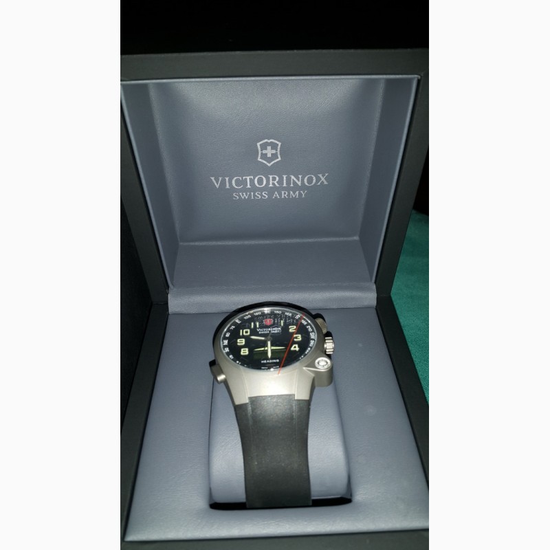 Фото 2. Продам Швейцарские часы Victorinox Swiss Army, оригинал
