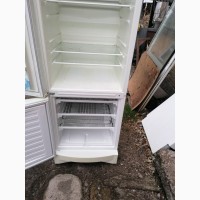Продам холодильник б/у робочий Київ Нивки