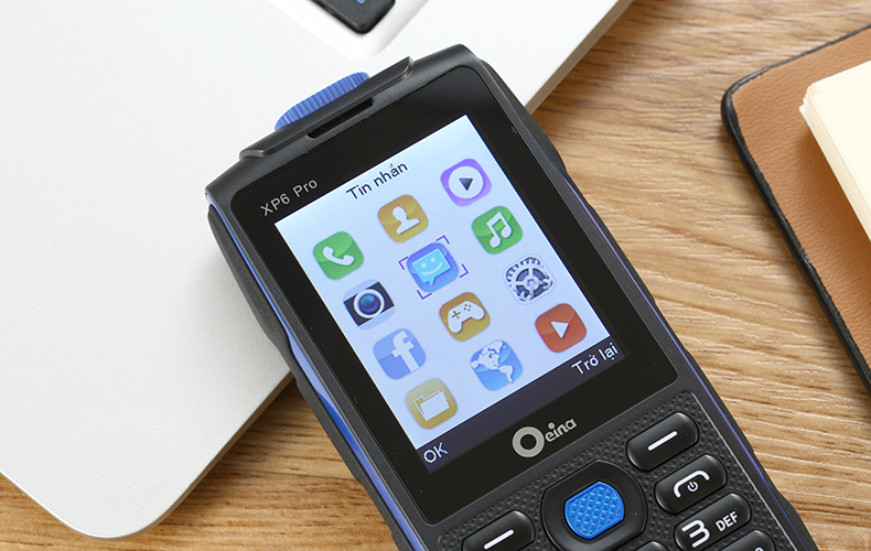 Фото 6. Телефон Oeina XP6 Pro на 4-сим карты Водонепроницаемый Противоударный крутой фонарик