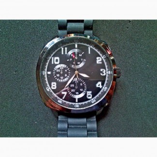 Продам новые наручные мужские часы фирмы Mossimo