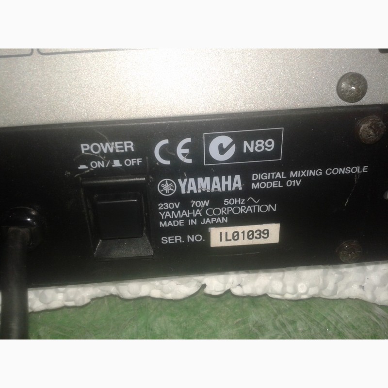 Фото 10. Цифровий мікшерний пульт Yamaha 01V(Behringer, Mackie, Soundcraft, Alto)