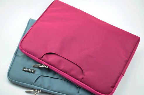 Фото 15. Сумка Kade Laptop Bag для ноутбука для ультрабука (размер 13-14, малиновая матерчатая ней