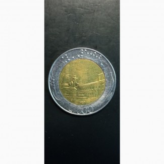 500 лир 1987г. Би-металл центр - бронза, кольцо - акмонитал. Итальянская Республика