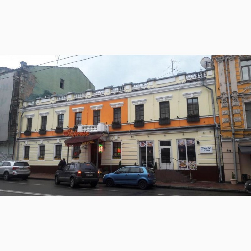 Фото 3. Фасадное отдельно стоящее здание на Подоле, Киев