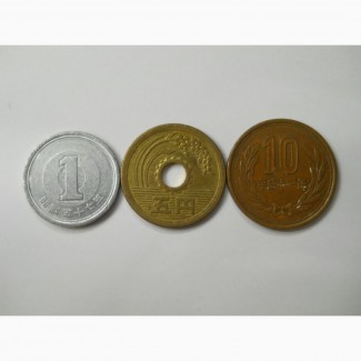 Монеты Японии (3 штуки)