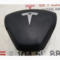 Подушка безопасности водителя Tesla model 3 1508347-71-B 1096835-00-K M3