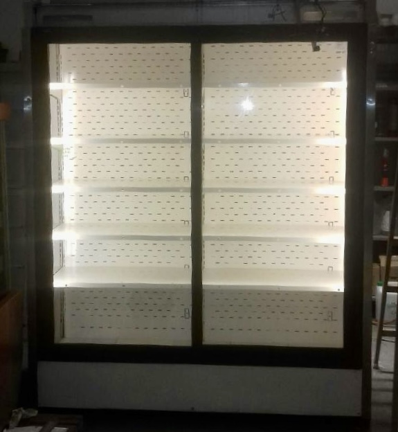 Фото 2. Холодильна шафа IGLOO KING 1, 6 м закритий з агрегатом