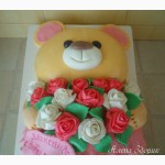 Детский торт Мишка с букетом роз