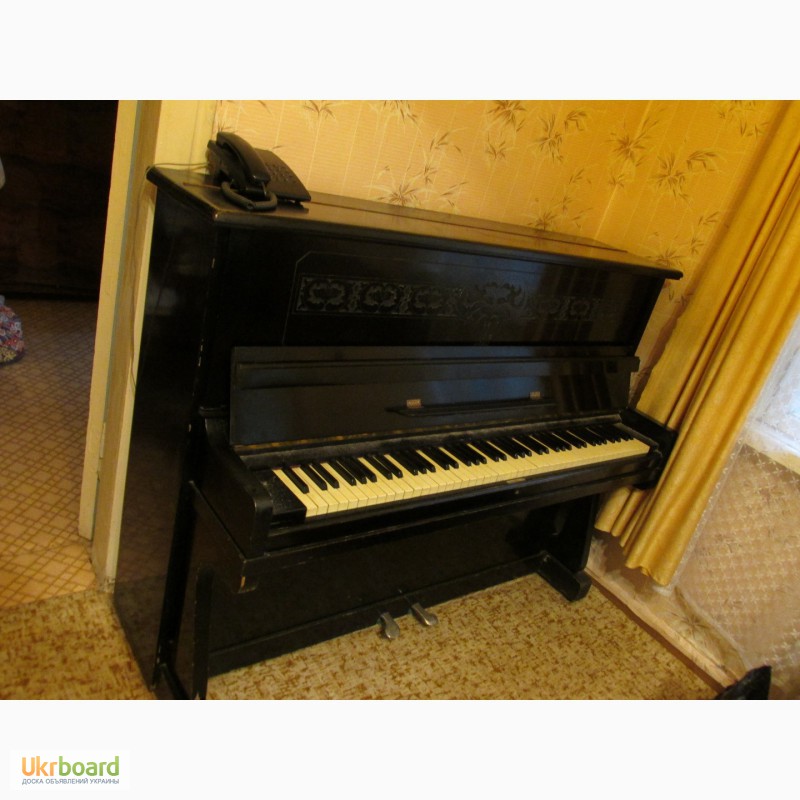 Фото 4. СРОЧНО Продам пианино Украина