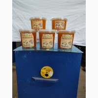Продам натуральний мед зі своєї пасіки