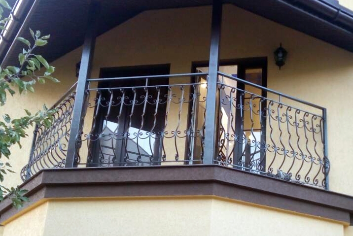 Фото 5. Ковка на балкон