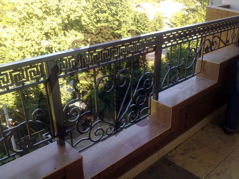 Фото 8. Ковка на балкон