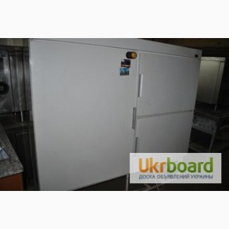Двойной холодильный шкаф бу Juka