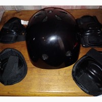 Детский шлем+комплект наколенников/налокотников, 48-54см