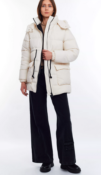 Фото 4. Женская зимняя куртка Season Клауди на синтепухе молочная